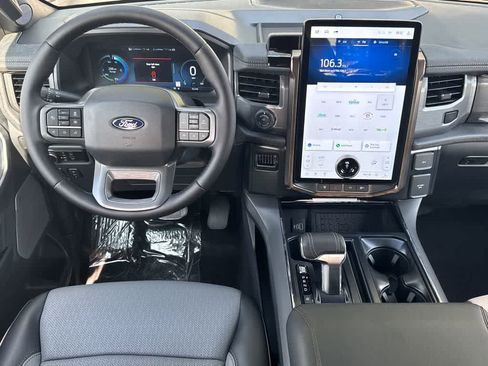 New 2025 Ford F150 Lightning Lariat image 21