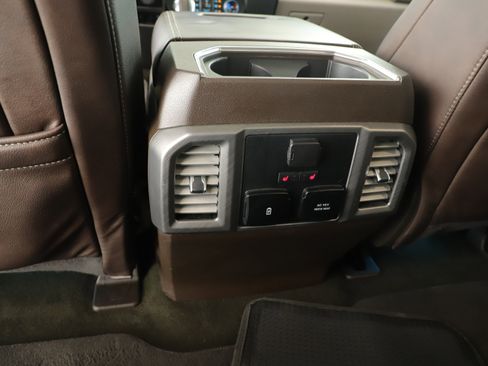 Certified 2019 Ford F150 Limited w/ Trailer Tow Package image 26