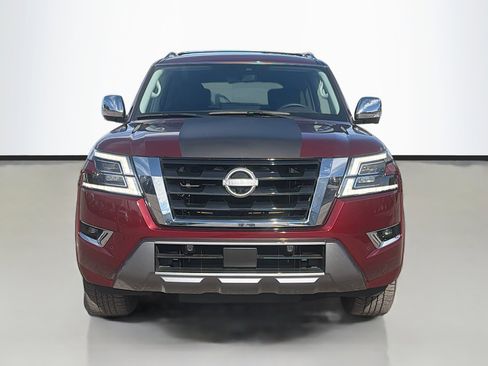 Used 2024 Nissan Armada Platinum w/ Captain's Chairs Package image 8