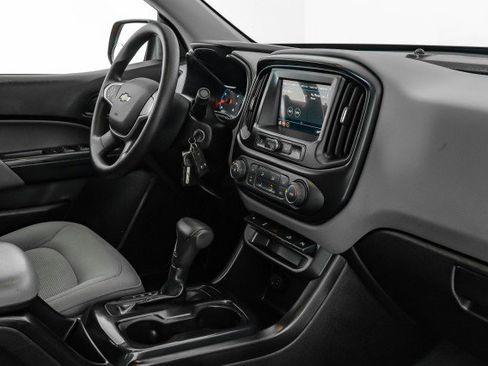 Used 2019 Chevrolet Colorado W/T image 20