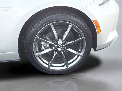 Used 2023 MAZDA MX-5 Miata Grand Touring image 21