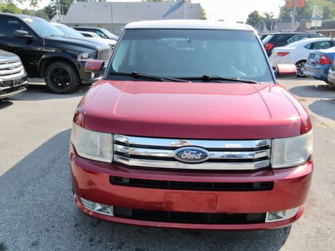 Used 2009 Ford Flex SEL image 10