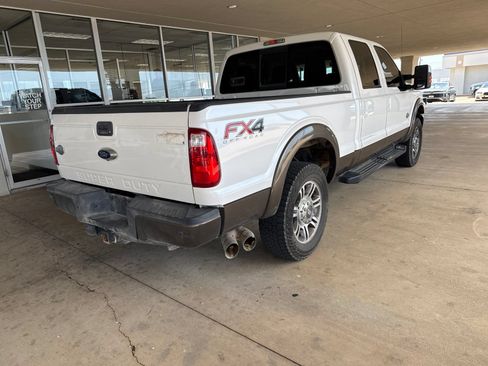 Used 2015 Ford F250 King Ranch w/ FX4 Off-Road Package AWD/4WD image 7