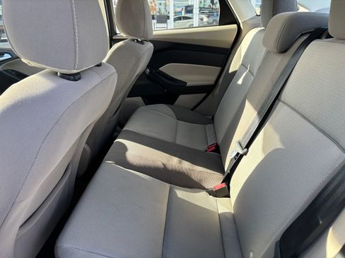 Used 2014 Ford Focus SE image 33