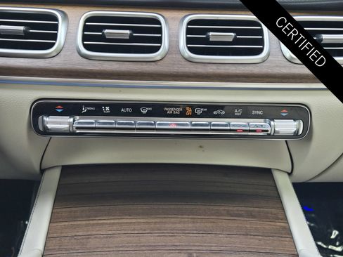 Certified 2024 Mercedes-Benz GLE 450 4MATIC image 19
