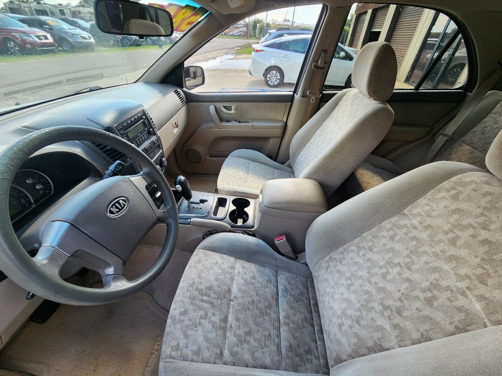 Used 2007 Kia Sorento 2WD image 4