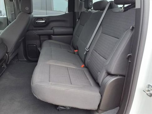 Used 2022 Chevrolet Silverado 1500 Custom image 8