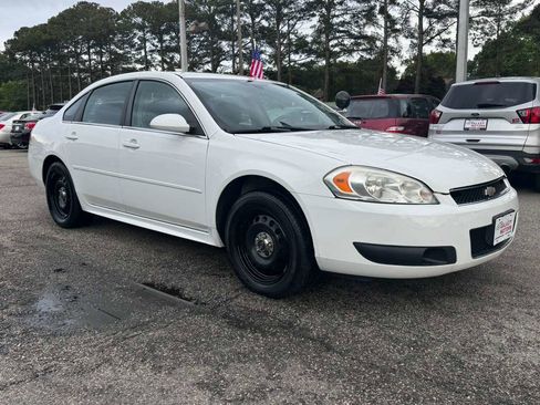 Used 2016 Chevrolet Impala Police FWD image 2