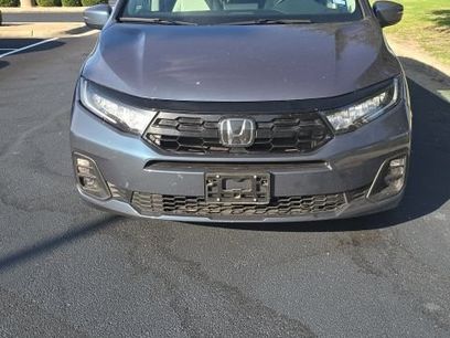 Used 2025 Honda Odyssey Touring