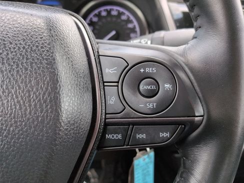 Used 2023 Toyota Camry SE FWD image 23