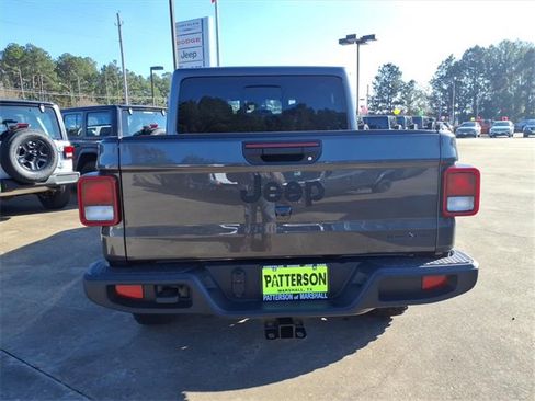 New 2026 Jeep Gladiator Sport image 3