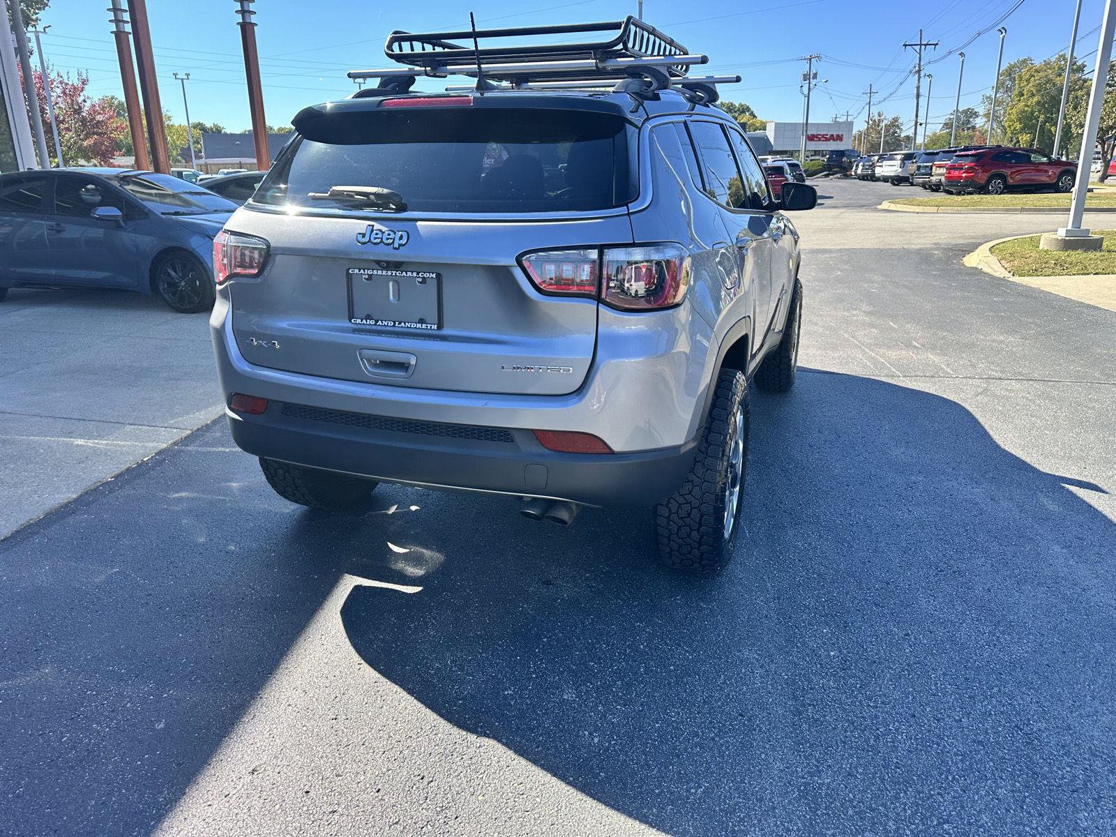 Used 2019 Jeep Compass Limited AWD/4WD image 4