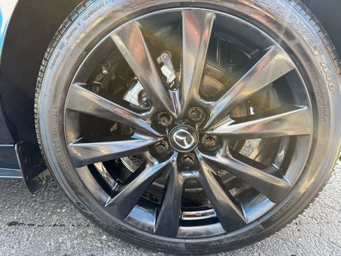 Used 2024 MAZDA MAZDA3 s image 8