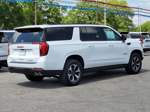 New 2026 GMC Yukon XL AT4 Ultimate image 4