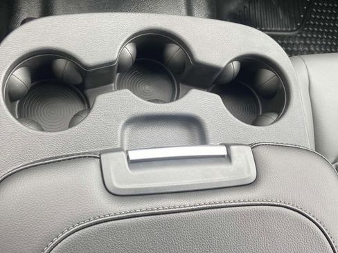 New 2024 RAM 3500 Tradesman w/ Chrome Appearance Group image 24