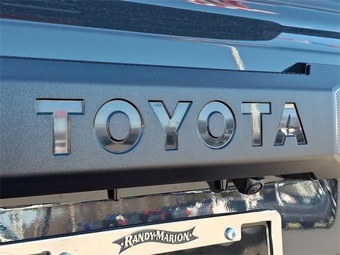 Used 2025 Toyota 4Runner TRD Off-Road image 29