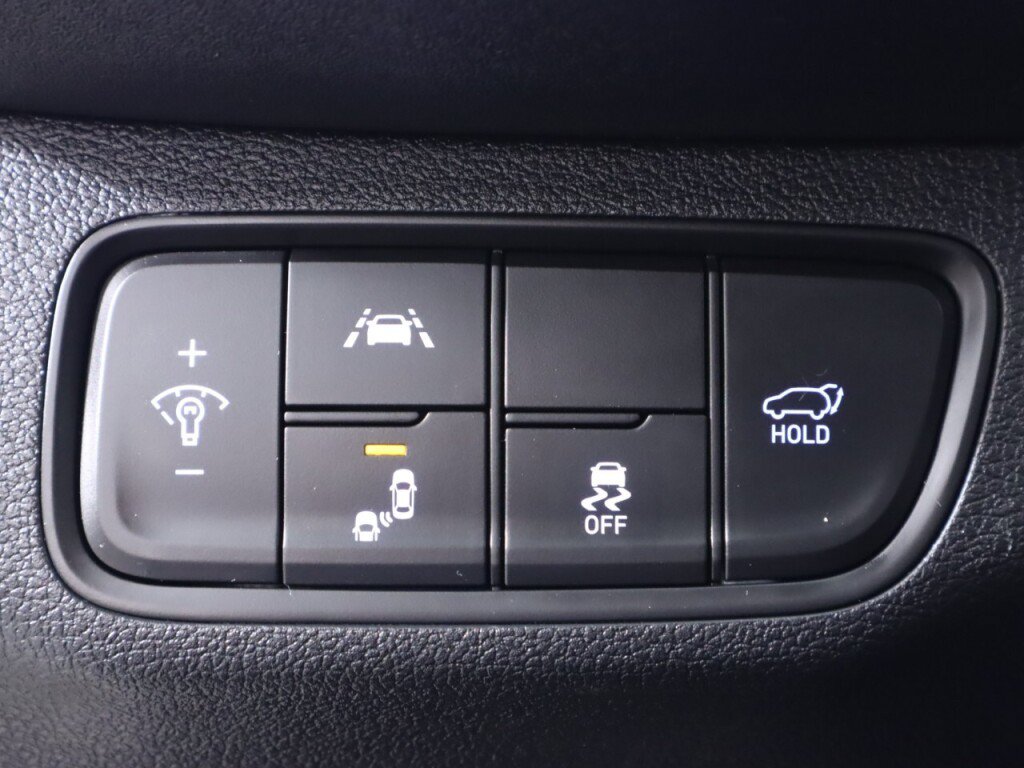 Used 2020 Hyundai Santa Fe Limited FWD image 10