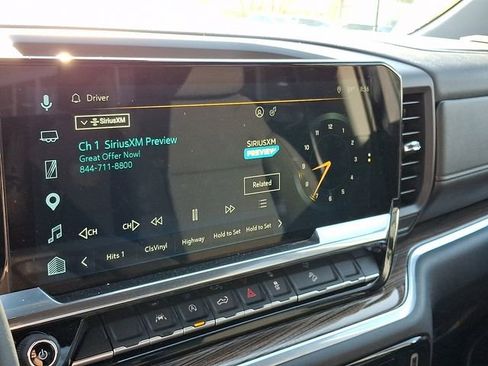 Certified 2026 Chevrolet Silverado 1500 LT w/ Z71 Off-Road Package AWD/4WD image 17