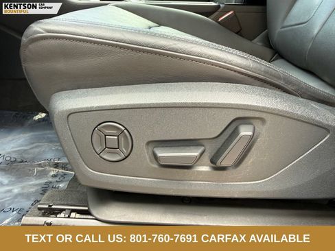 Used 2025 Audi Q3 2.0T Premium AWD/4WD image 32