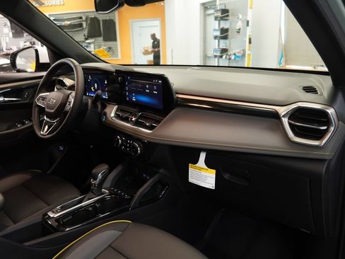 Used 2026 Chevrolet TrailBlazer ACTIV w/ Convenience Package AWD/4WD image 37