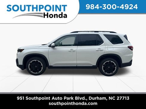 New 2026 Honda Pilot Touring image 5