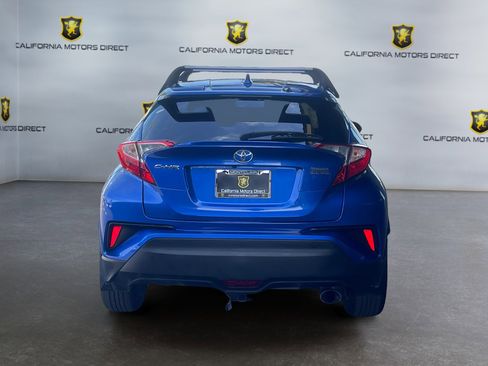 Used 2019 Toyota C-HR LE image 4