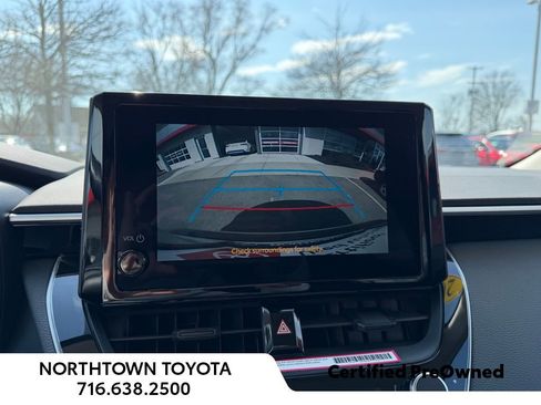 Used 2023 Toyota Corolla LE image 11