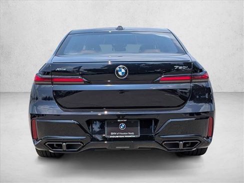 New 2026 BMW 760i xDrive AWD/4WD image 7