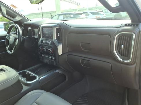 Used 2020 Chevrolet Silverado 1500 LTZ AWD/4WD image 16