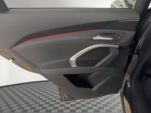 New 2026 Audi Q5 Premium image 17