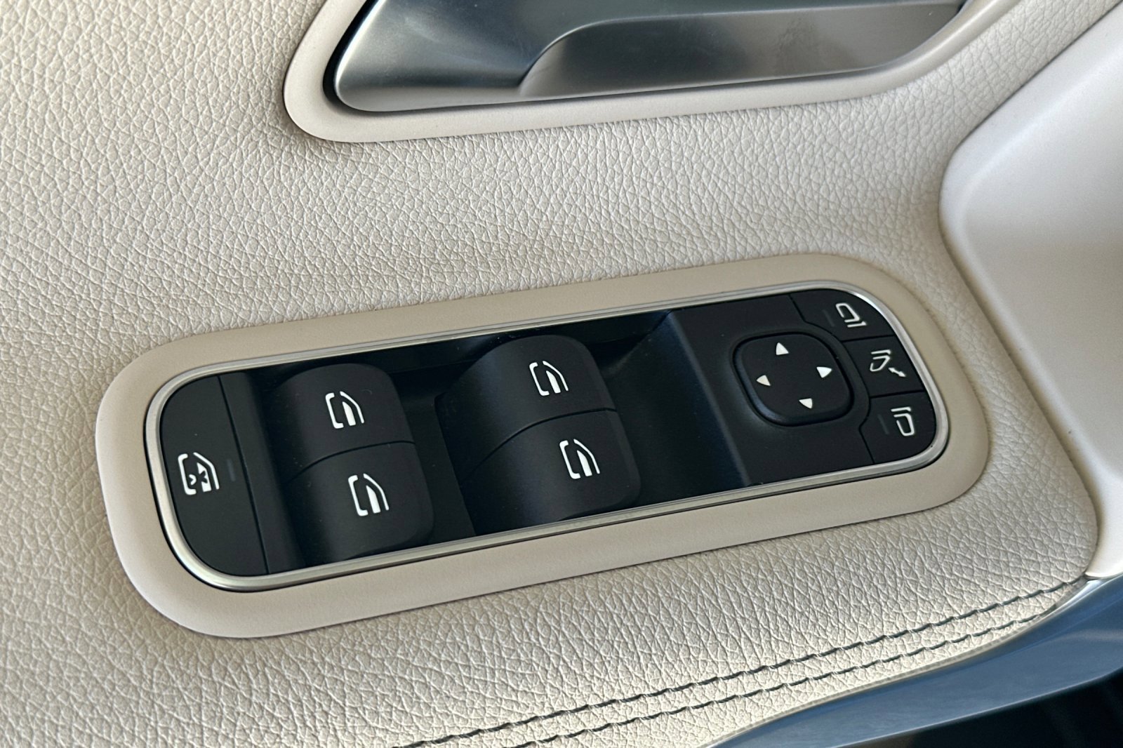 Certified 2023 Mercedes-Benz CLA 250 image 15