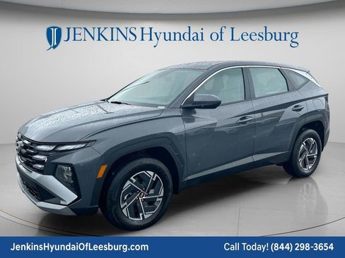 New 2026 Hyundai Tucson Blue SE AWD/4WD image 11