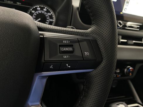 New 2026 Mitsubishi Outlander LE AWD/4WD image 16