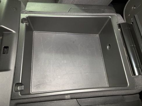 Used 2025 Chevrolet Silverado 2500 LT w/ Convenience Package image 35