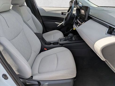 Used 2026 Toyota Corolla Cross L FWD image 20