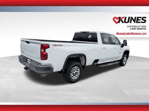 Used 2025 Chevrolet Silverado 2500 LT w/ Convenience Package image 4