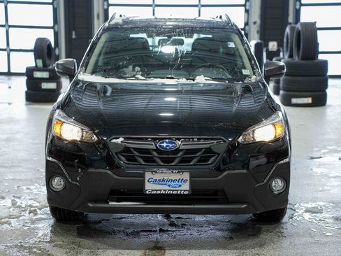 Used 2022 Subaru Crosstrek 2.5i Sport w/ Moonroof Package image 2