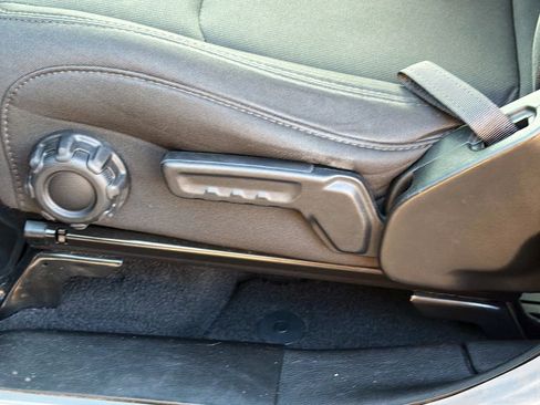 Used 2021 Jeep Wrangler Unlimited Sport image 22