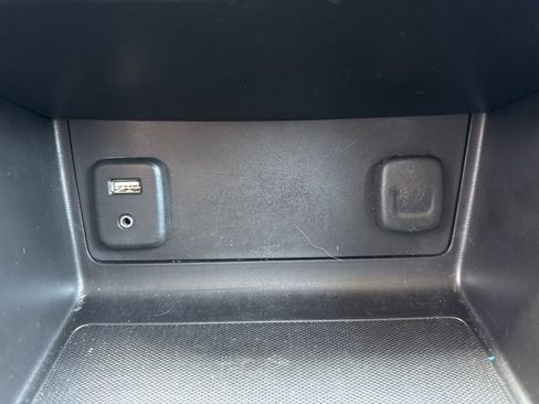 Used 2016 Chevrolet Colorado Z71 image 22