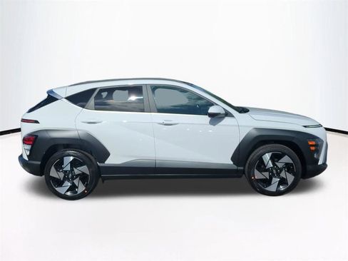 New 2026 Hyundai Kona Limited FWD image 4
