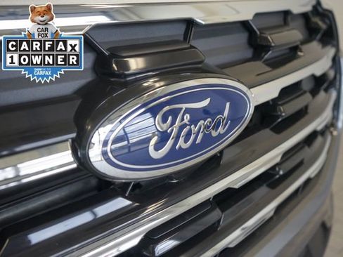 Used 2026 Ford Explorer Active AWD/4WD image 10