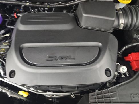 New 2026 Chrysler Pacifica Pinnacle image 32