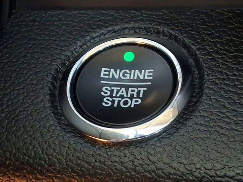 Used 2019 Ford Expedition Platinum image 26