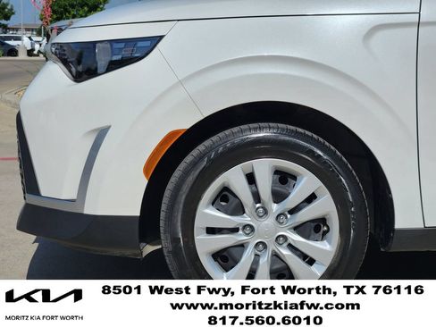 Certified 2024 Kia Soul LX FWD image 8