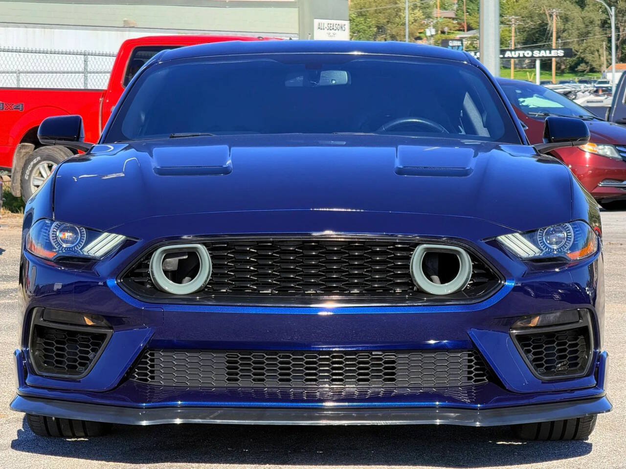 Used 2019 Ford Mustang Premium w/ Ecoboost Performance Package RWD image 3