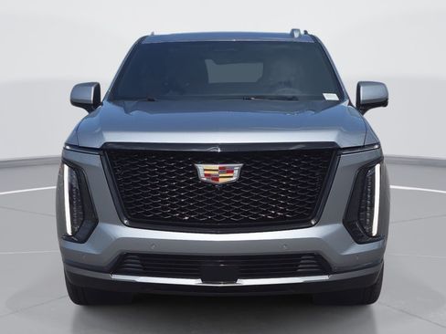 Certified 2026 Cadillac Escalade ESV Sport w/ Touring Package AWD/4WD image 8