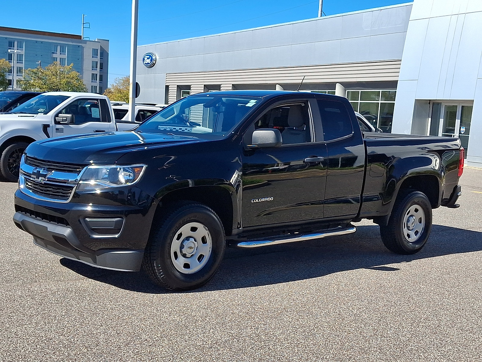 Used 2019 Chevrolet Colorado W/T w/ WT Convenience Package RWD image 5