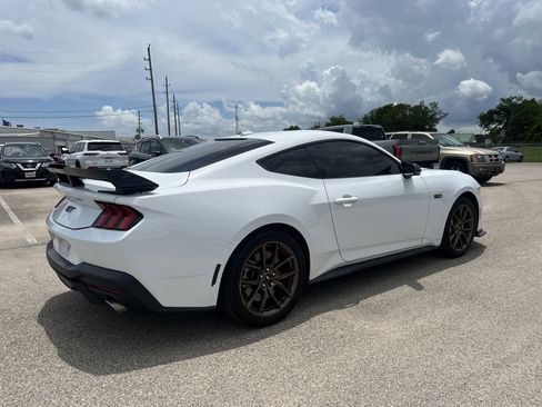 Used 2024 Ford Mustang GT Premium RWD image 2