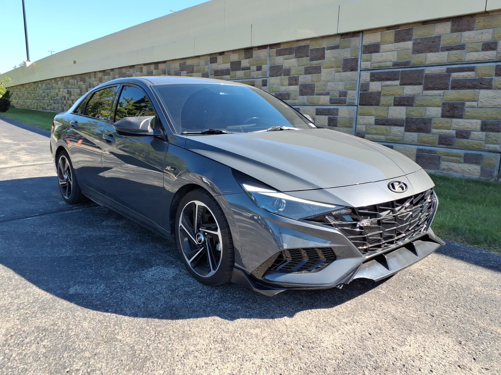 Used 2023 Hyundai Elantra N Line w/ Preferred Accessory Package FWD image 2