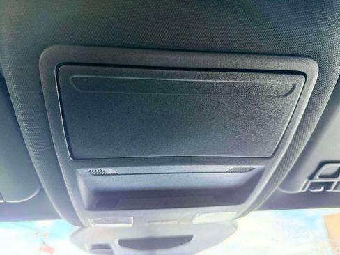 Used 2024 Ford Escape ST-Line image 26